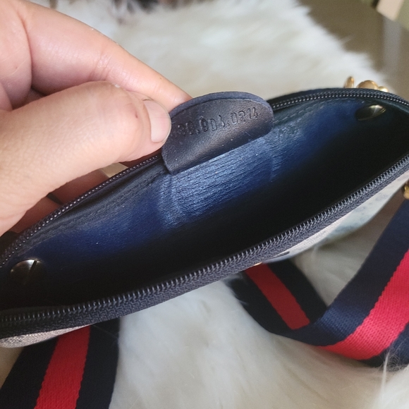 100% Authentic Gucci vintage mini pouch - Picture 4 of 12